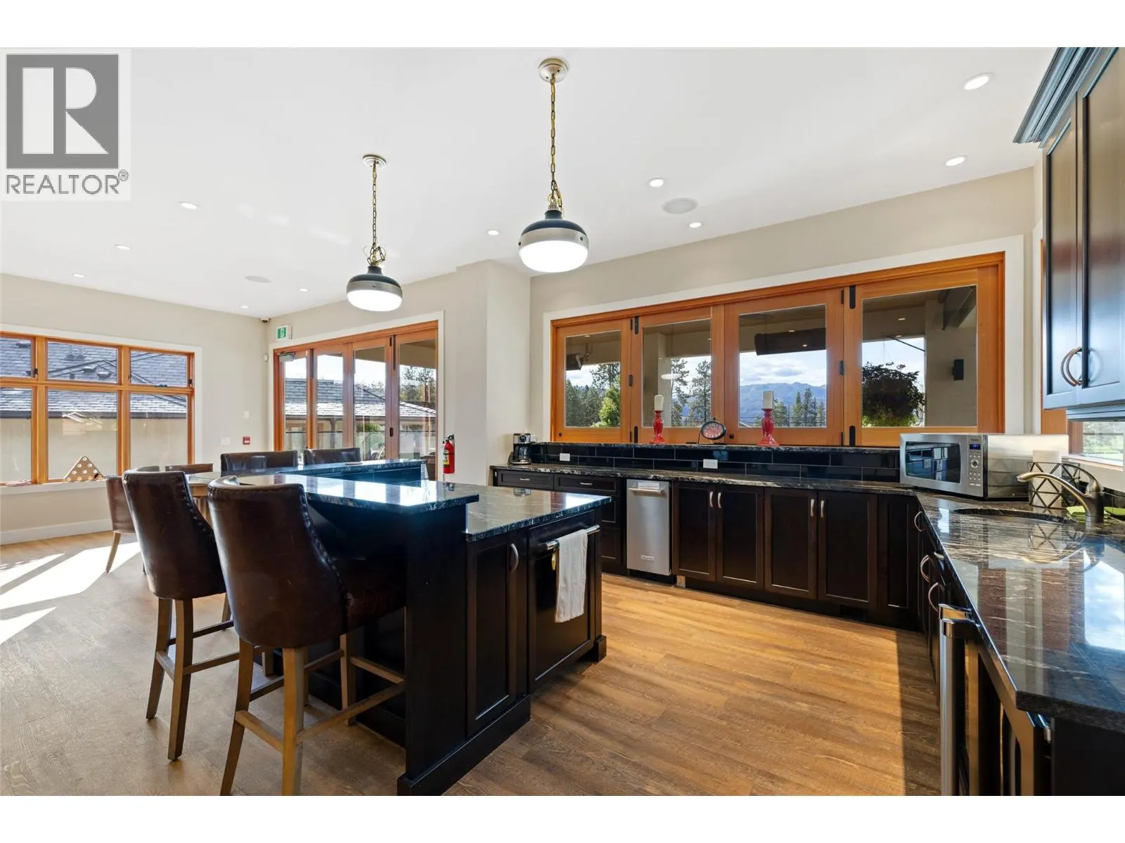 3387 Ironwood Drive