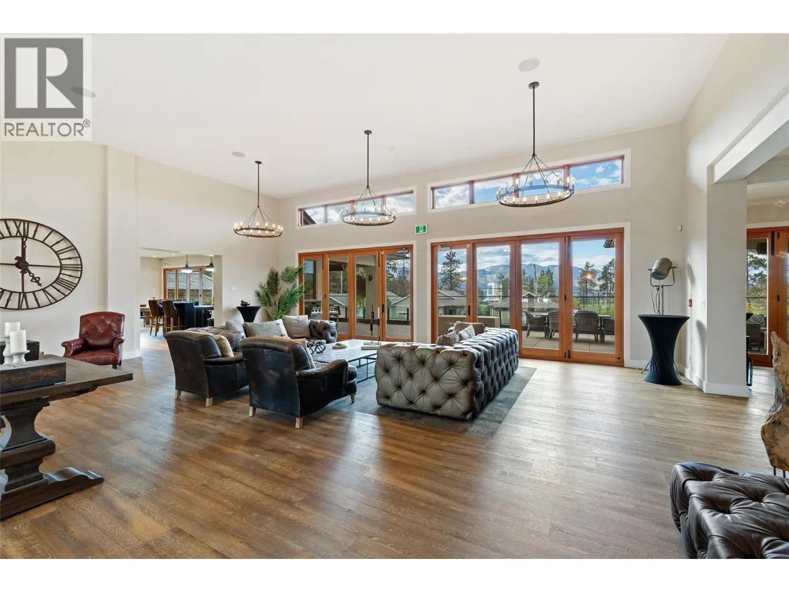 3387 Ironwood Drive