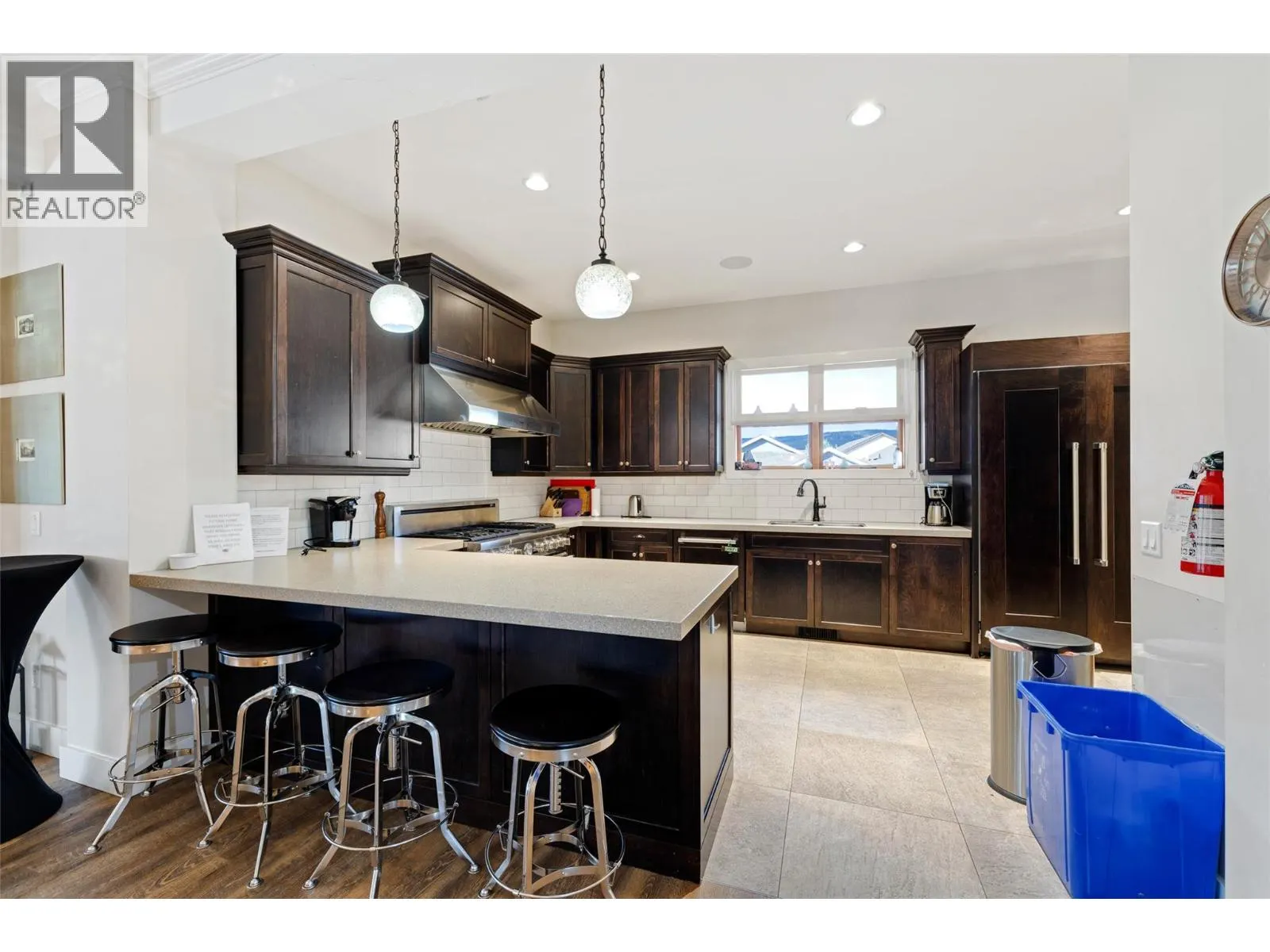 3387 Ironwood Drive