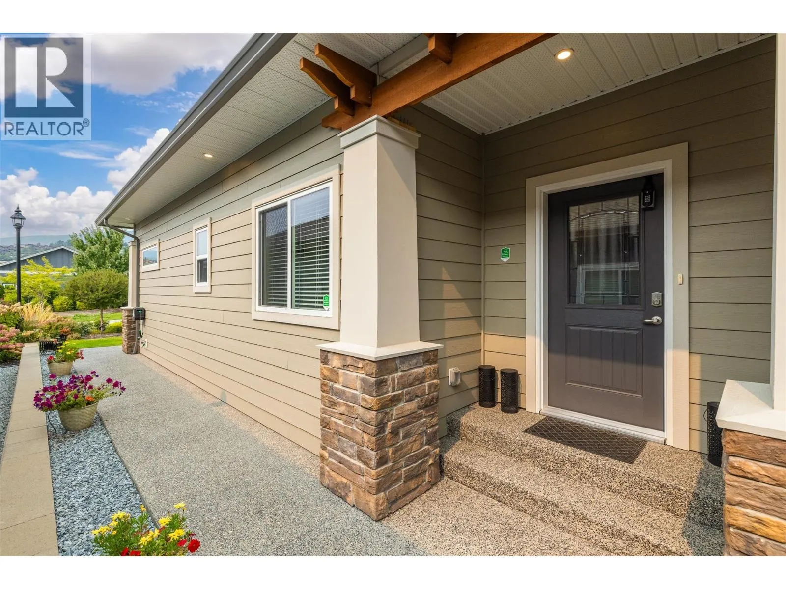 3387 Ironwood Drive