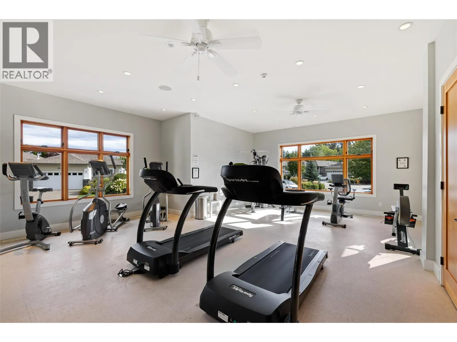 3387 Ironwood Drive