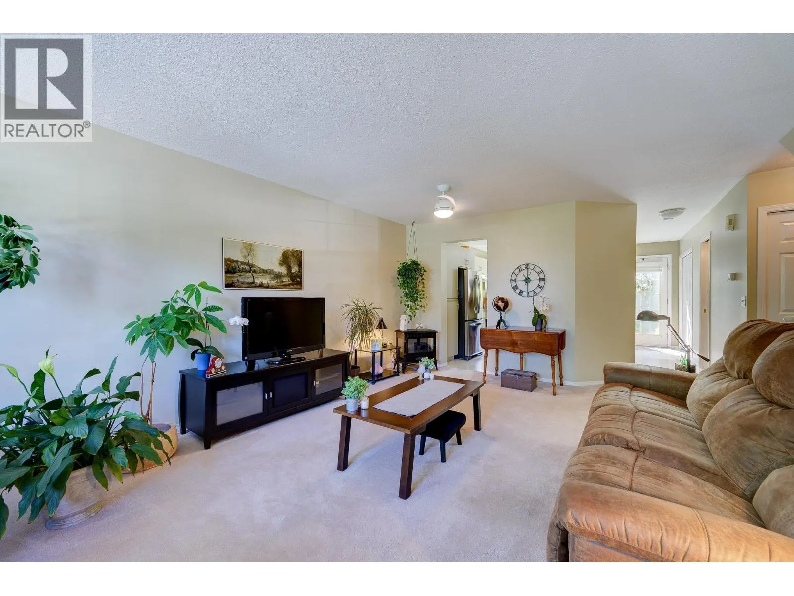 2084 ROBSON Place Unit# 7