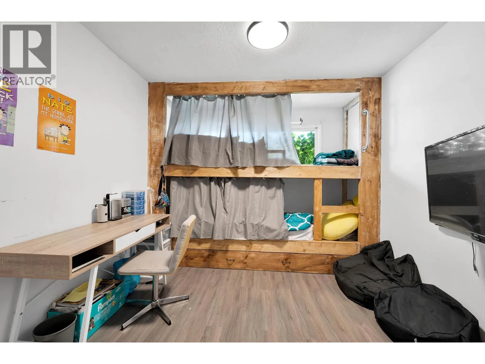 800 VALHALLA Drive Unit# 28