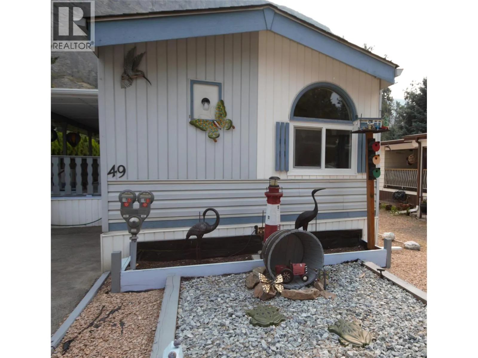 8487 Highway 97 Unit# 49