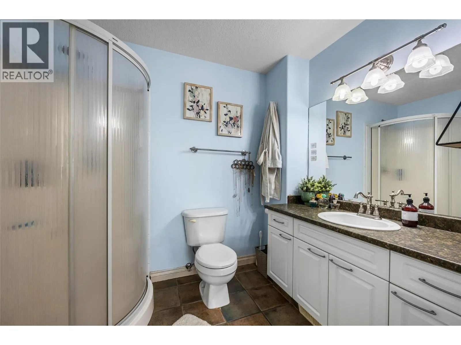 2210 QU'APPELLE Boulevard Unit# 23