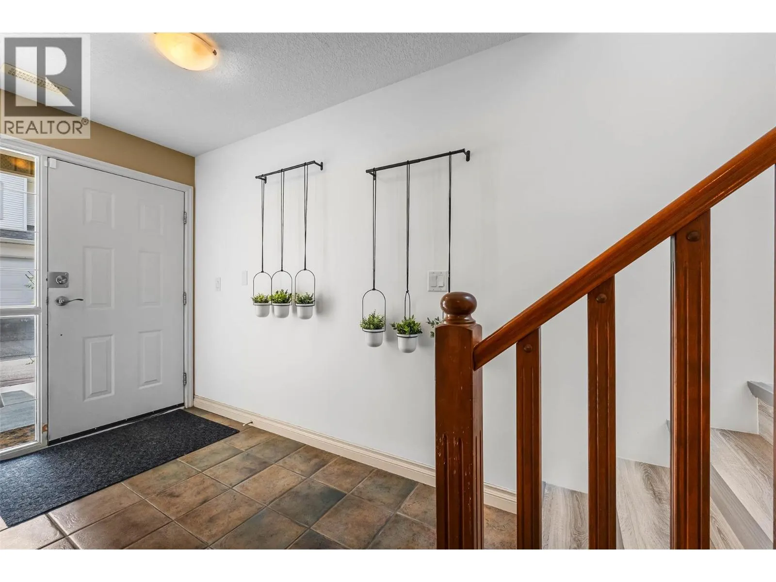 2210 QU'APPELLE Boulevard Unit# 23