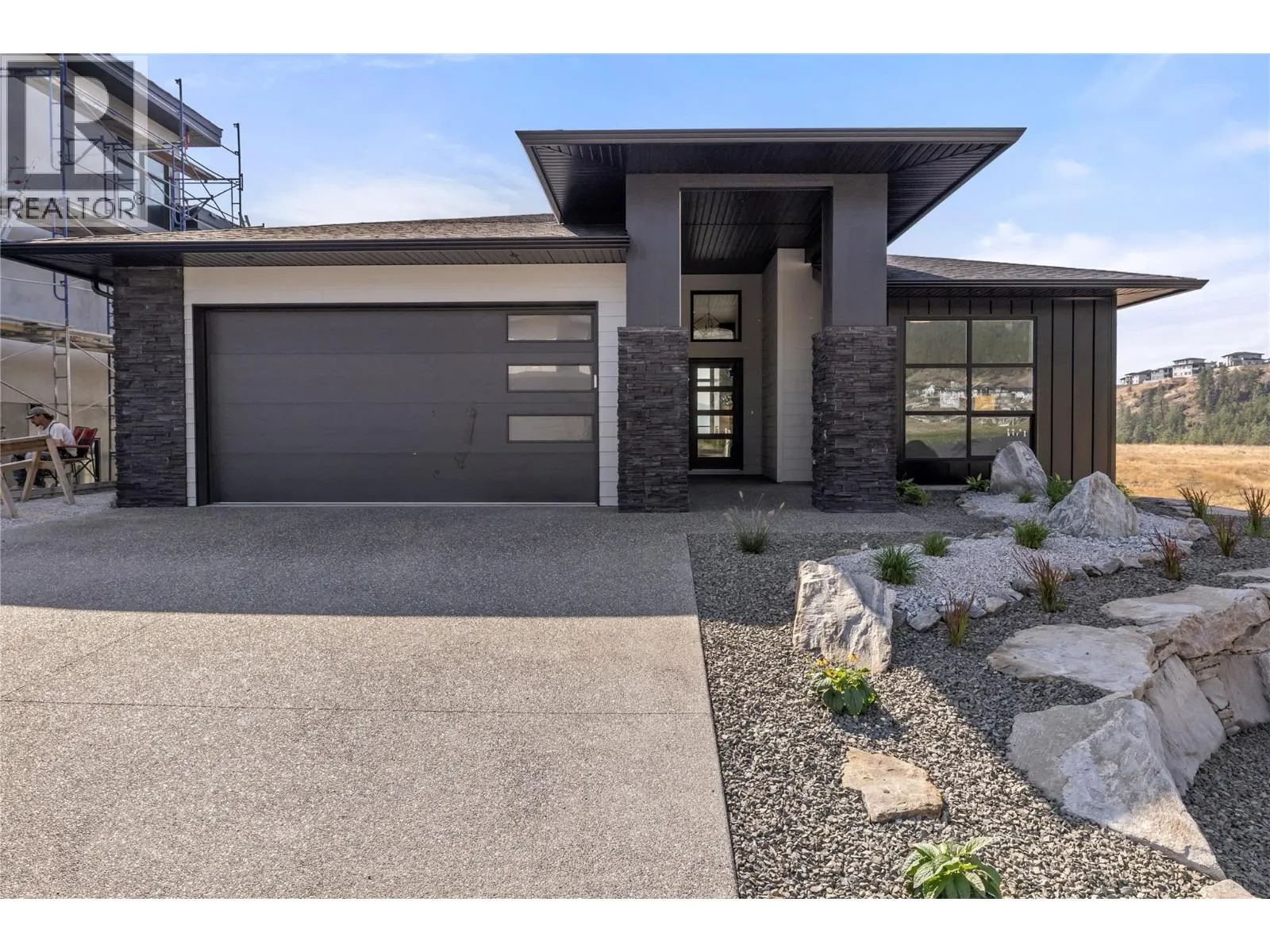 2531 Pinnacle Ridge Drive