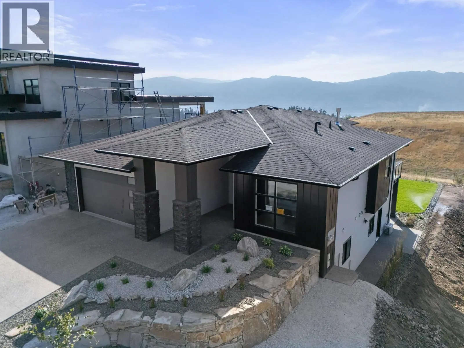 2531 Pinnacle Ridge Drive