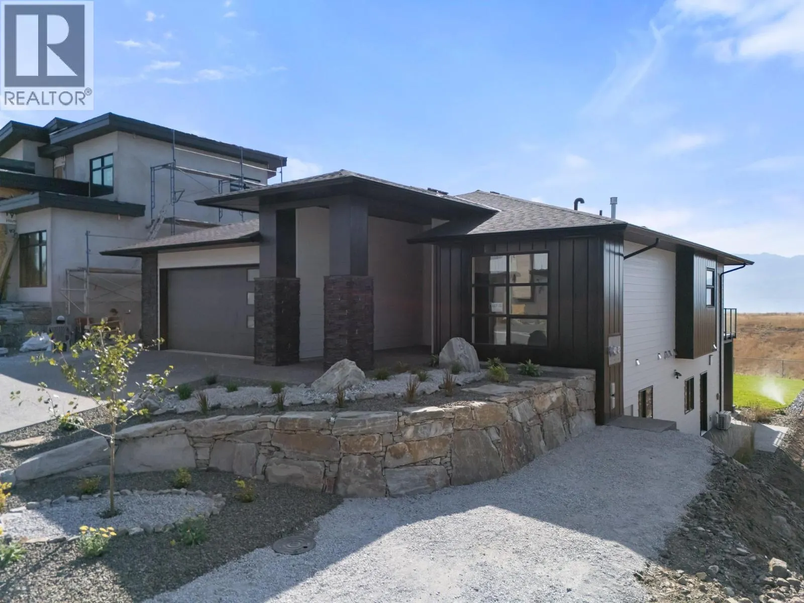 2531 Pinnacle Ridge Drive