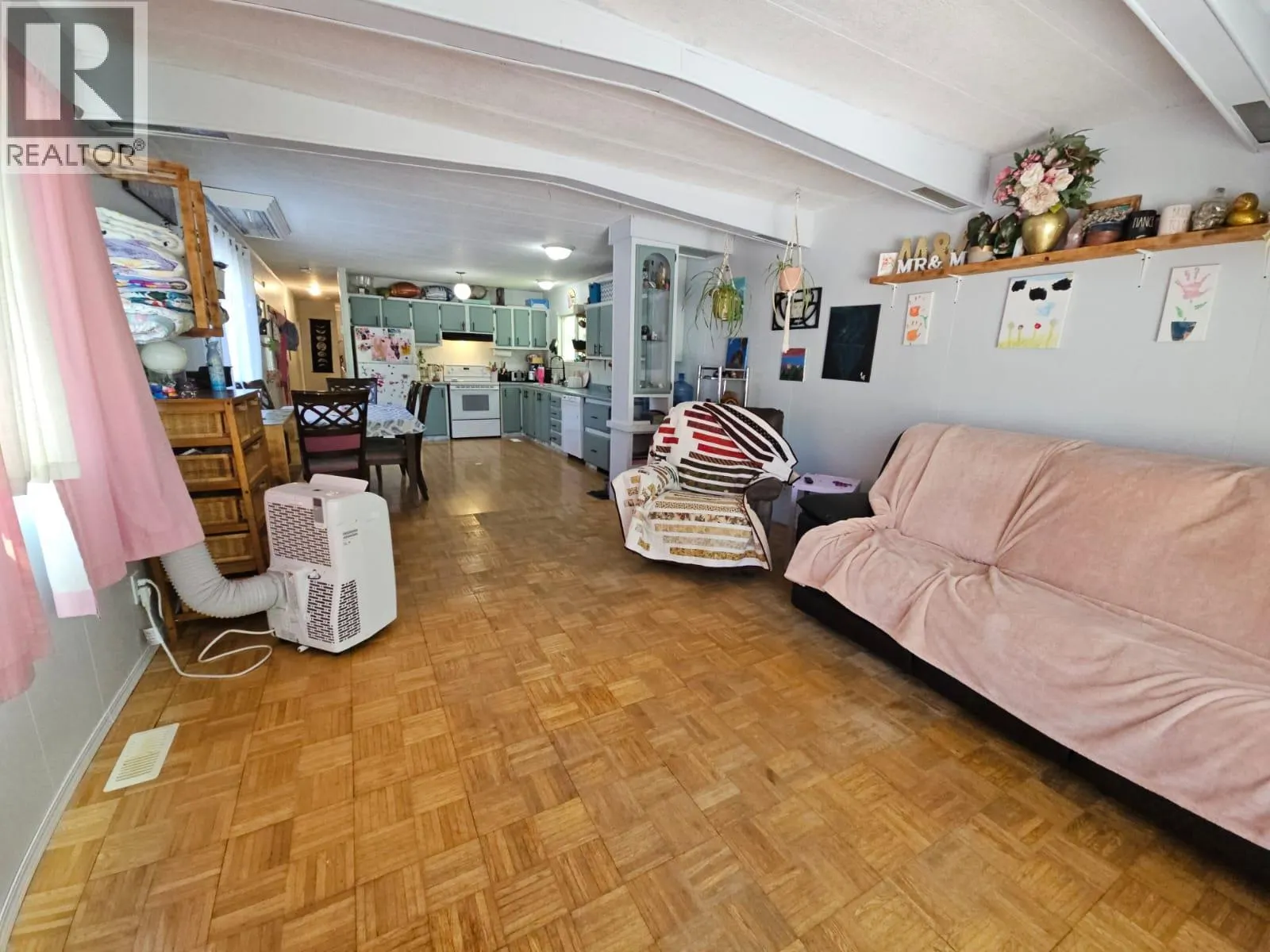 5785 Wabi Estates