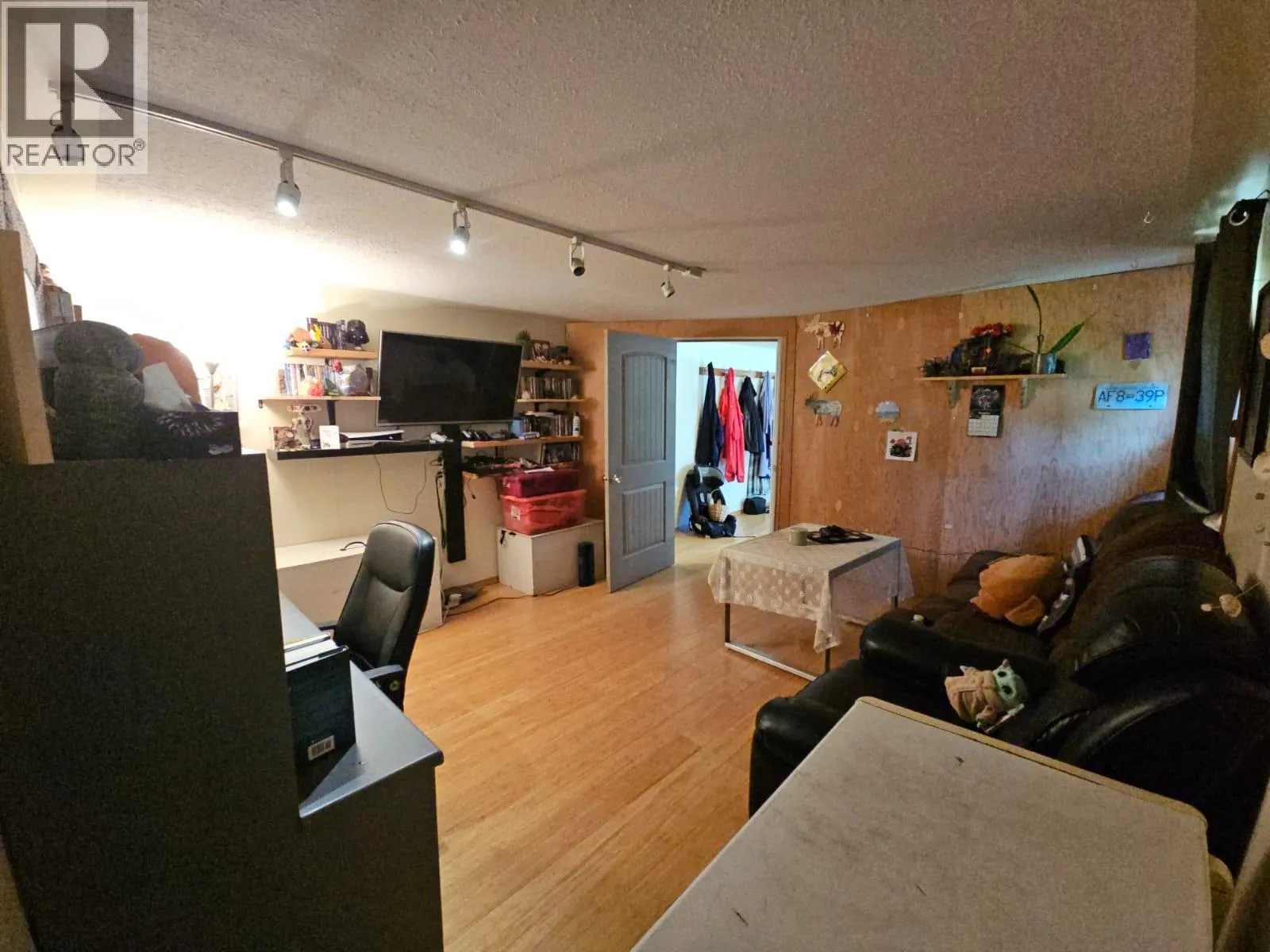 5785 Wabi Estates