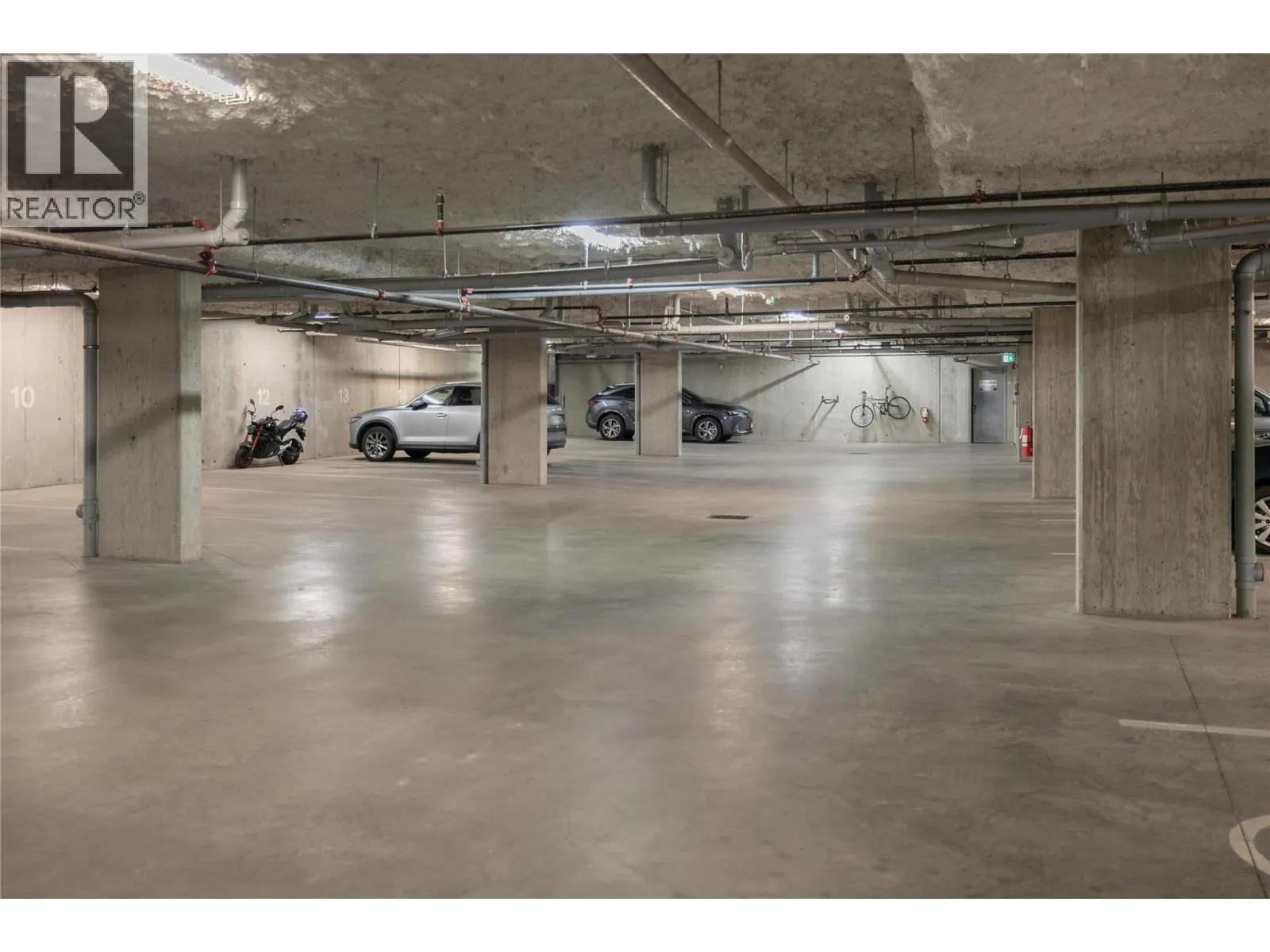 985 ACADEMY Way Unit# 208