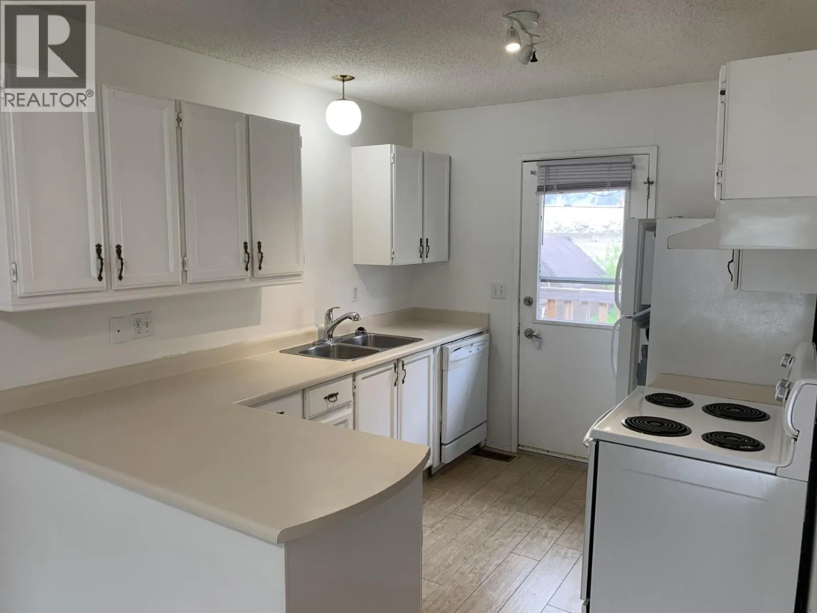 217 BROOKE Drive Unit# A