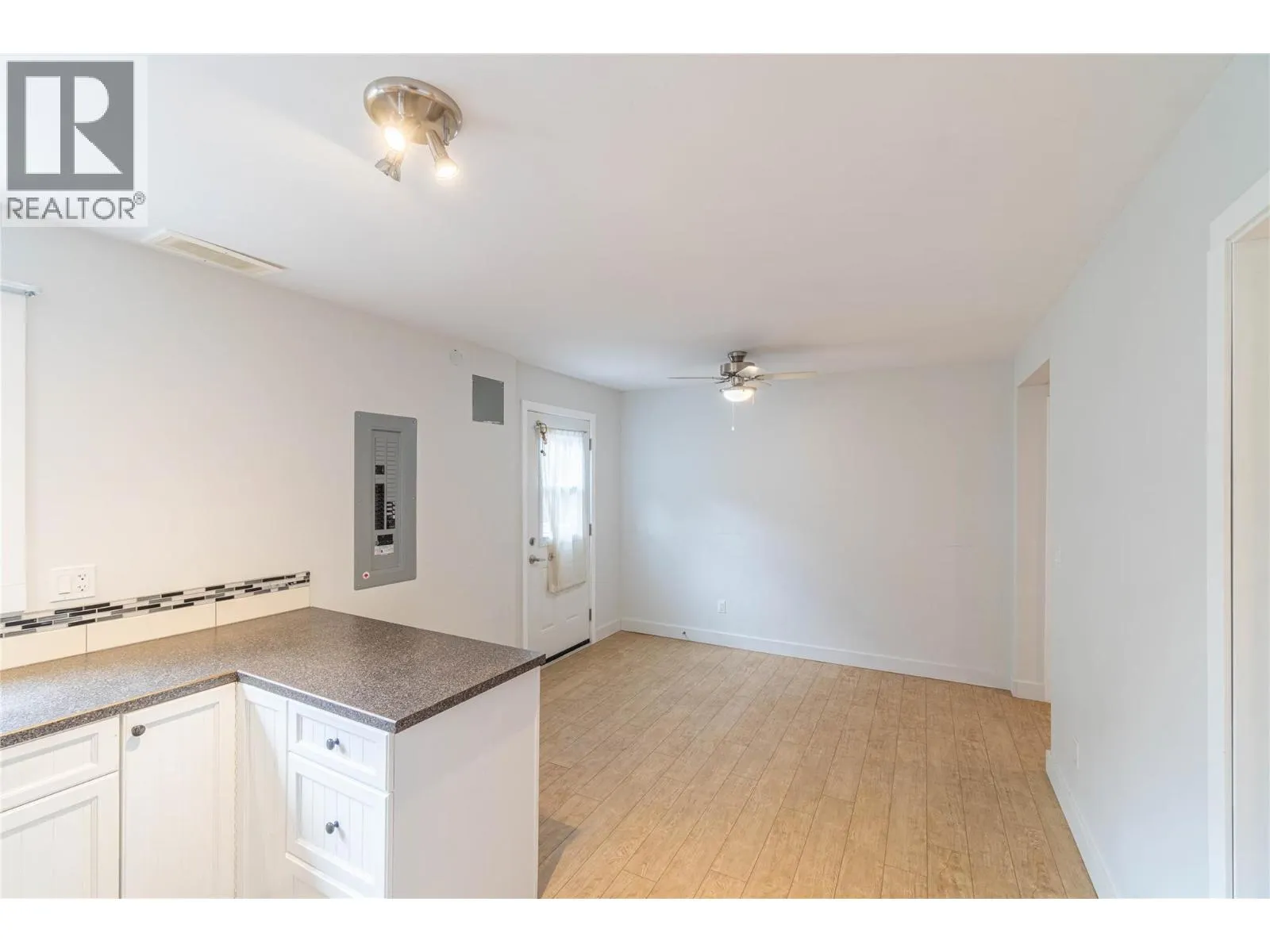 217 BROOKE Drive Unit# A