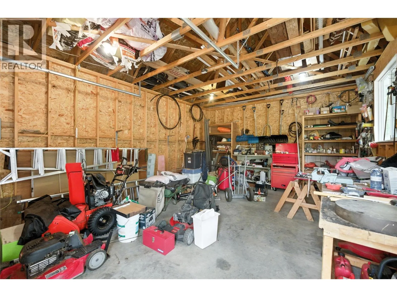 4175 Brown Road