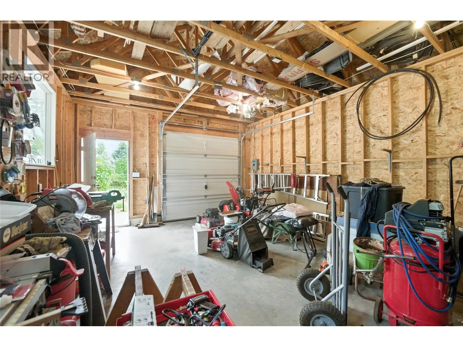 4175 Brown Road