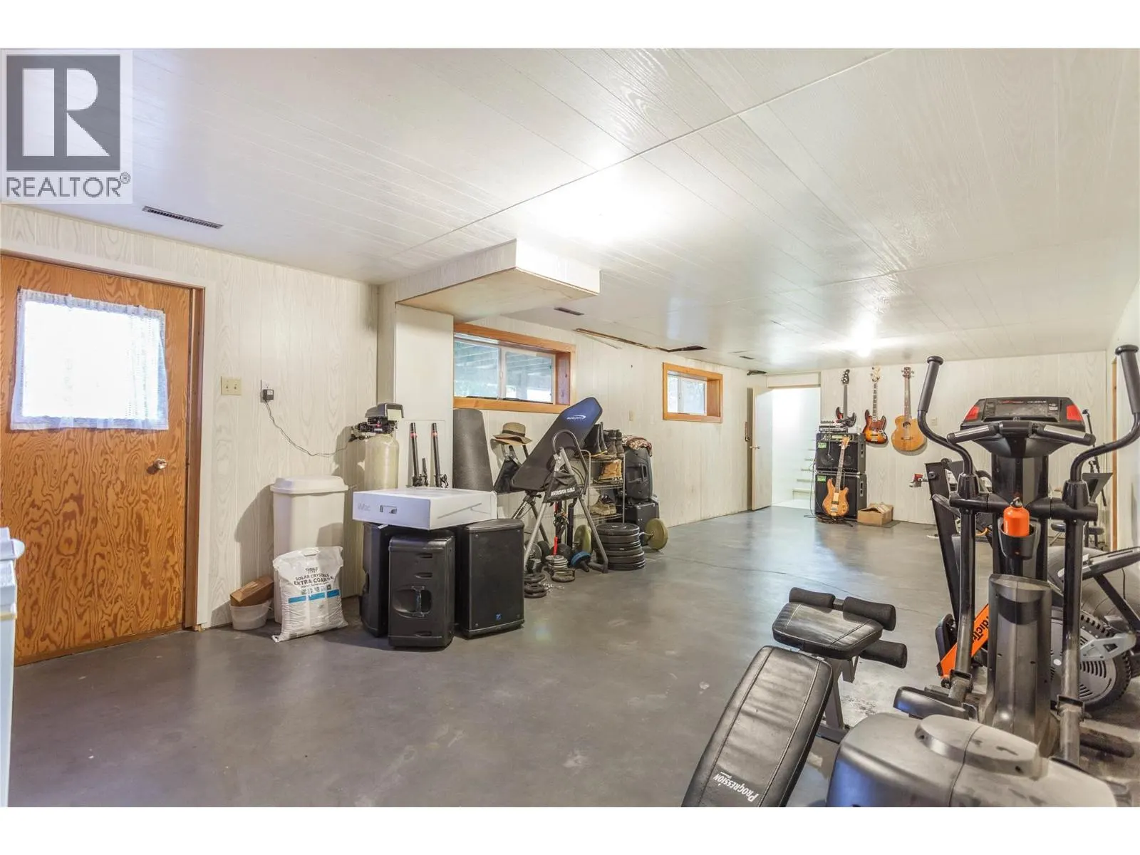 4715 Grandview Flats Road