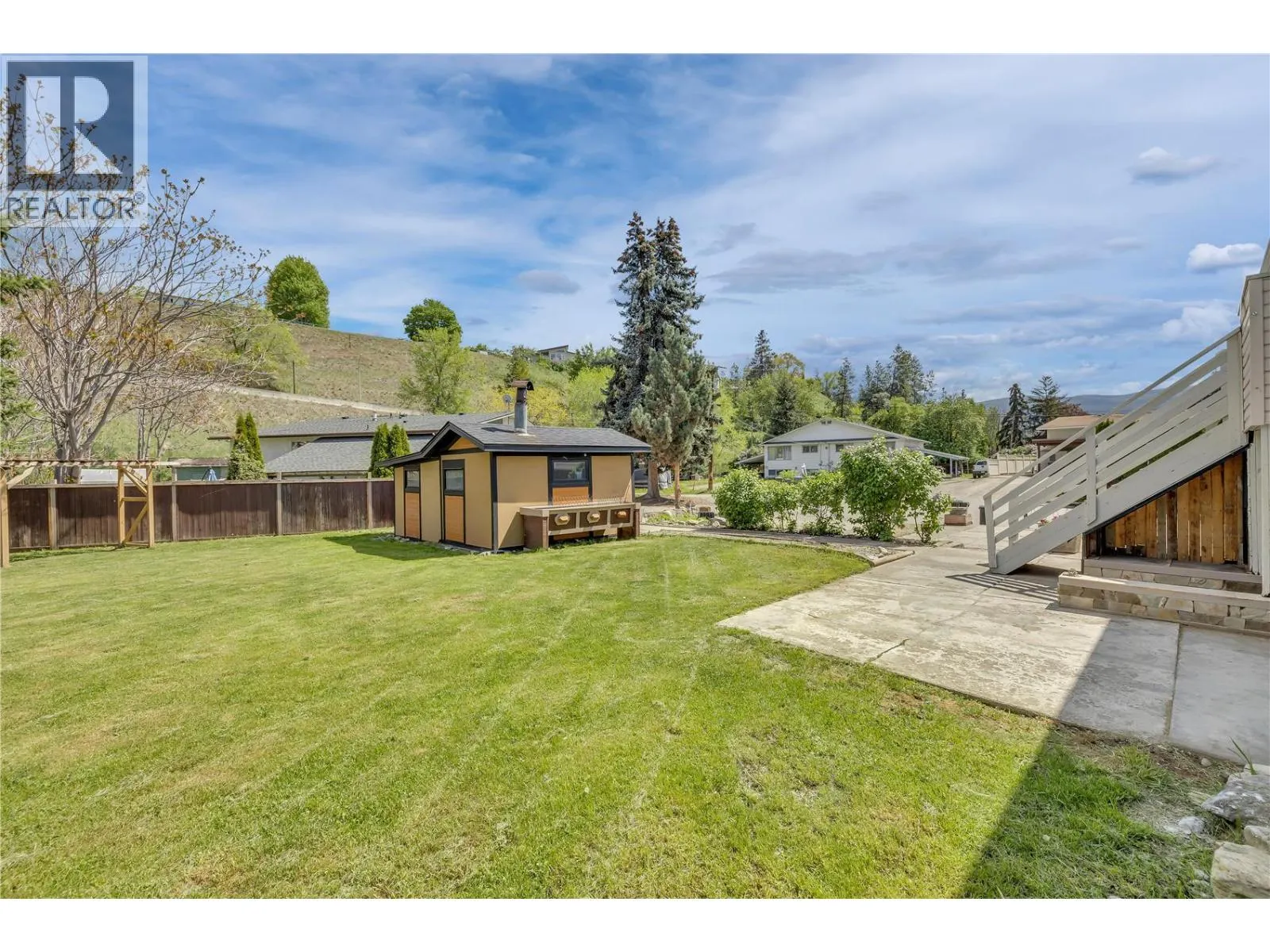 1075 Cactus Road