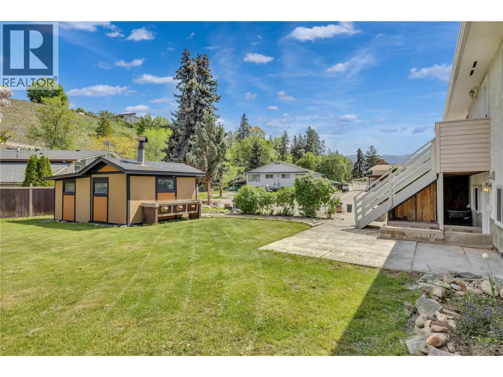 1075 Cactus Road