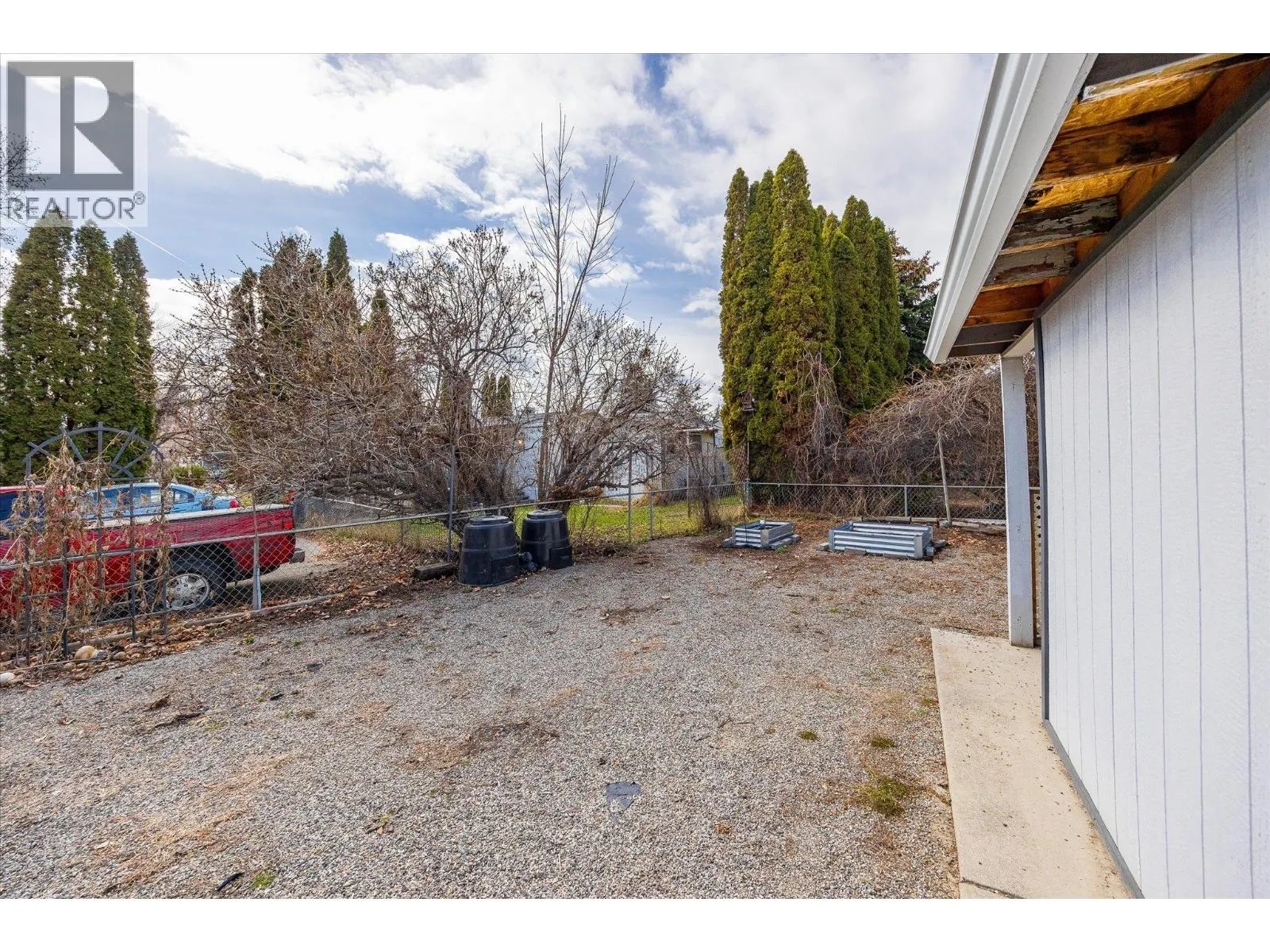 2001 97 Highway S Unit# 27