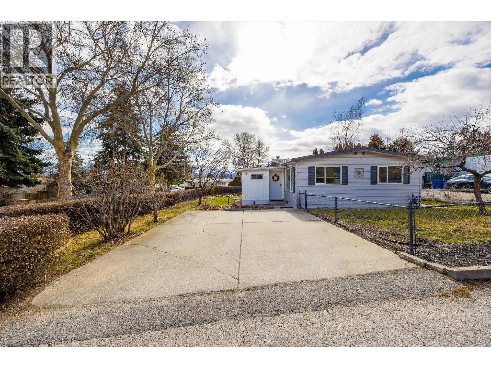 2001 97 Highway S Unit# 27