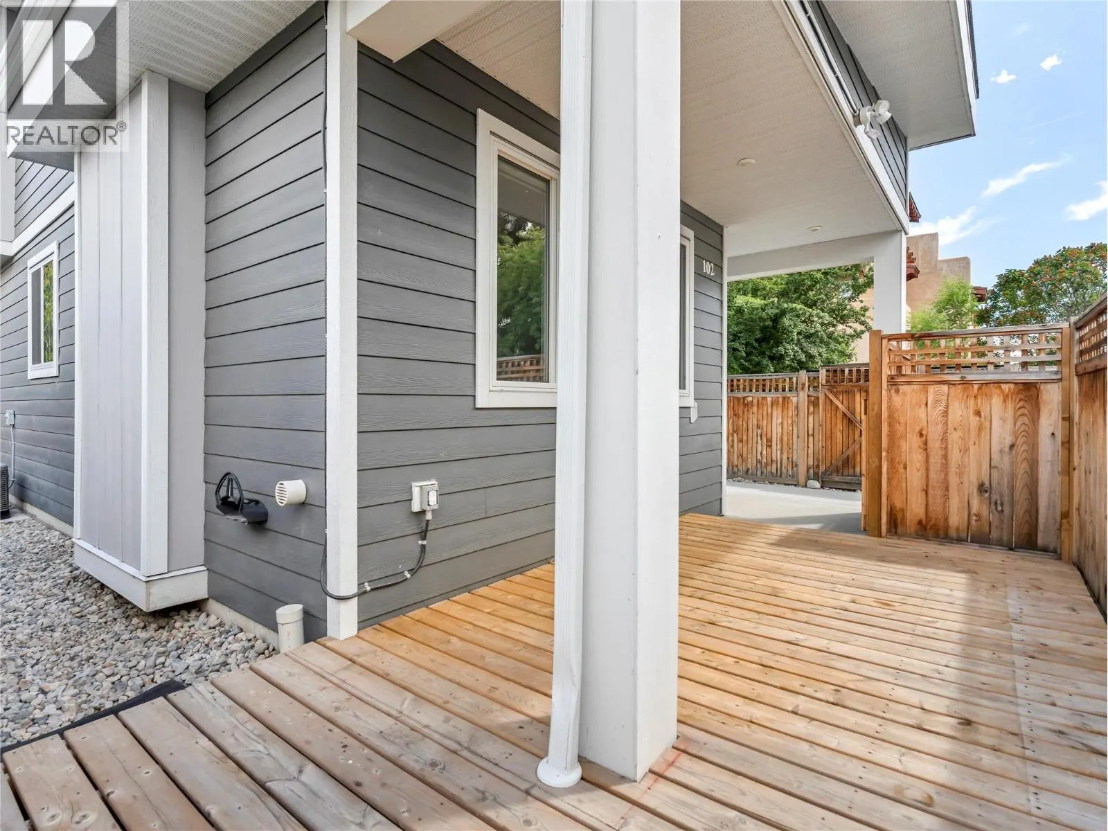 453 MAURICE Street Unit# 102