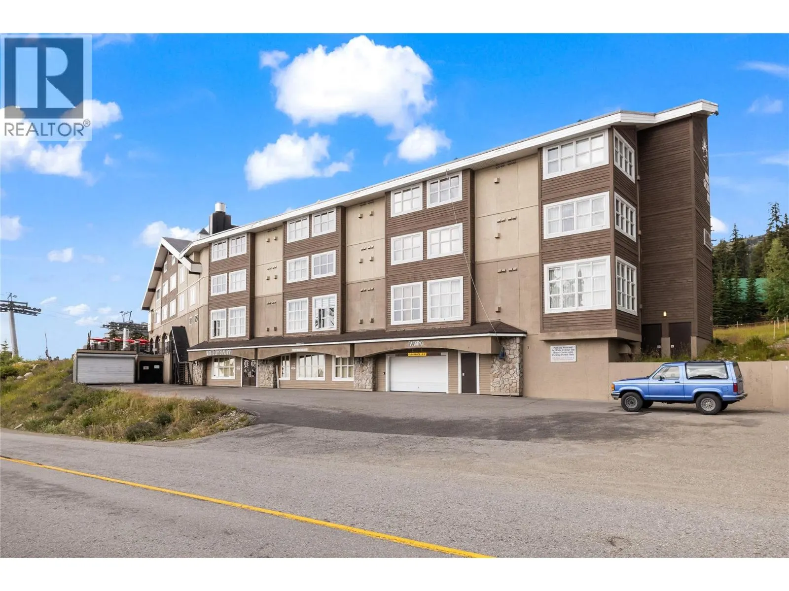 5275 Big White Road Unit# 301
