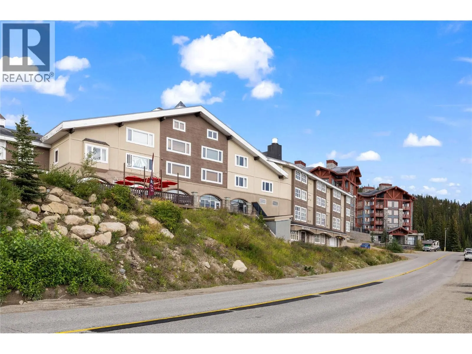 5275 Big White Road Unit# 301