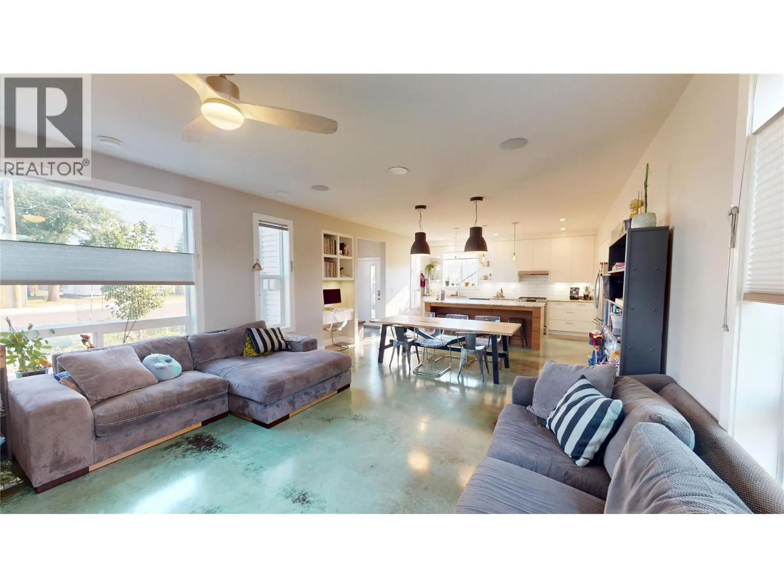 1605 4th Street N