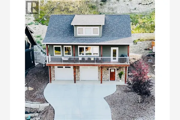 705 Kpokl Road, Invermere