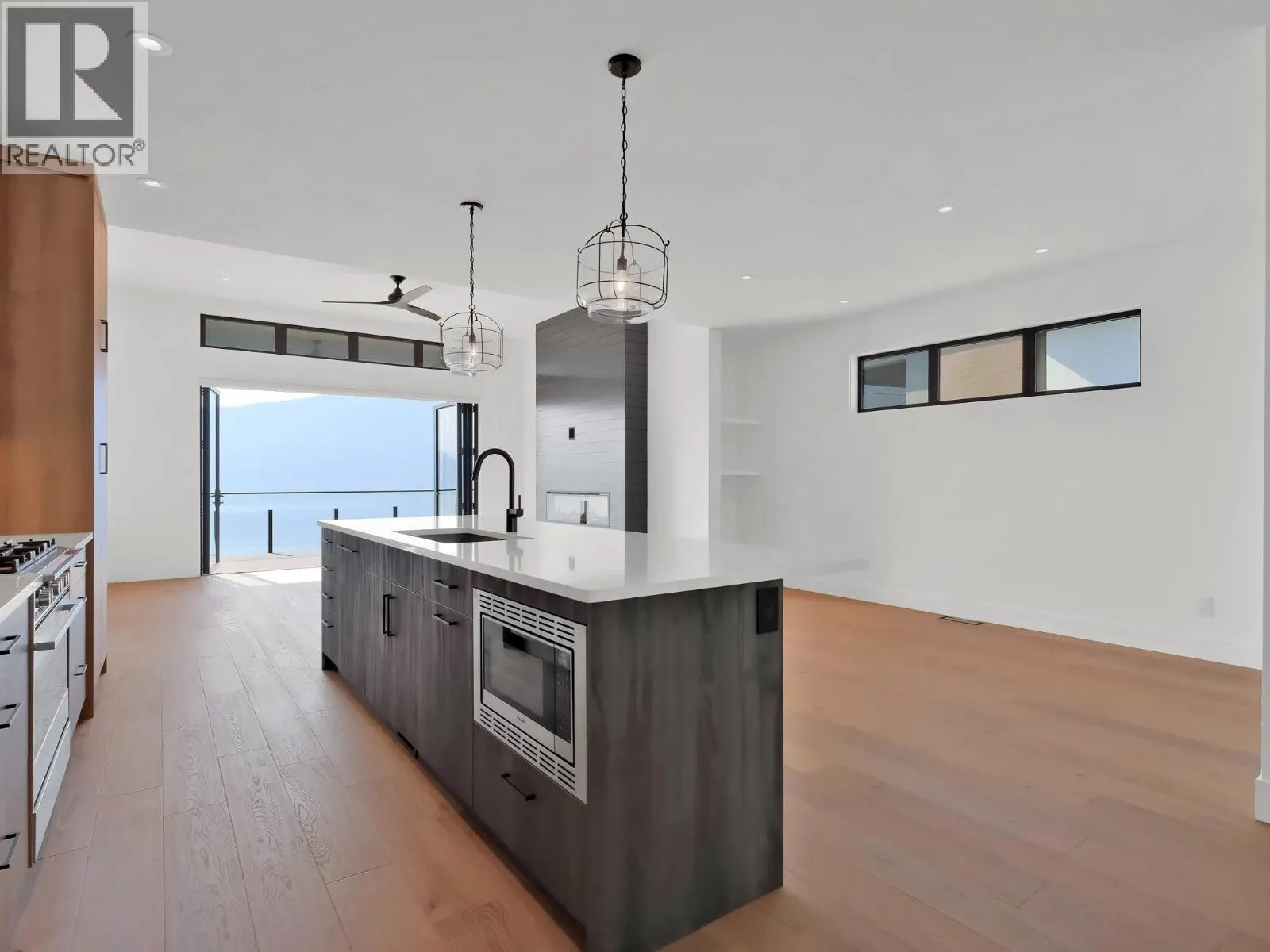 9201 Okanagan Centre Road W Unit# 10