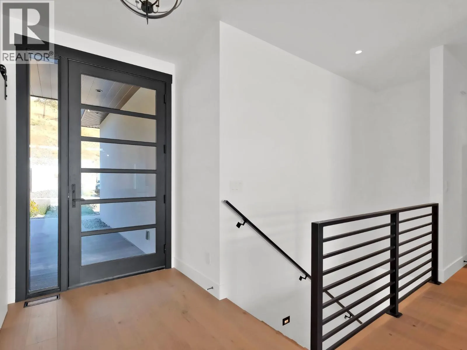 9201 Okanagan Centre Road W Unit# 10