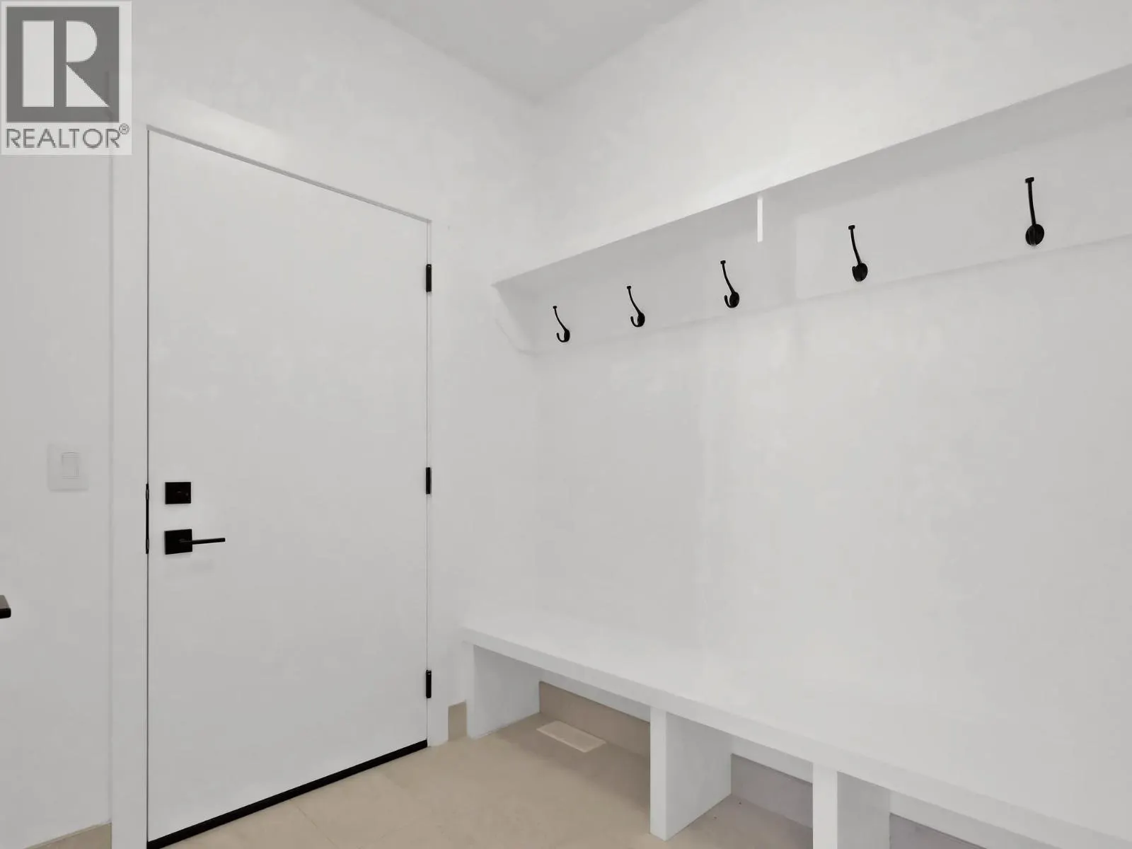 9201 Okanagan Centre Road W Unit# 10