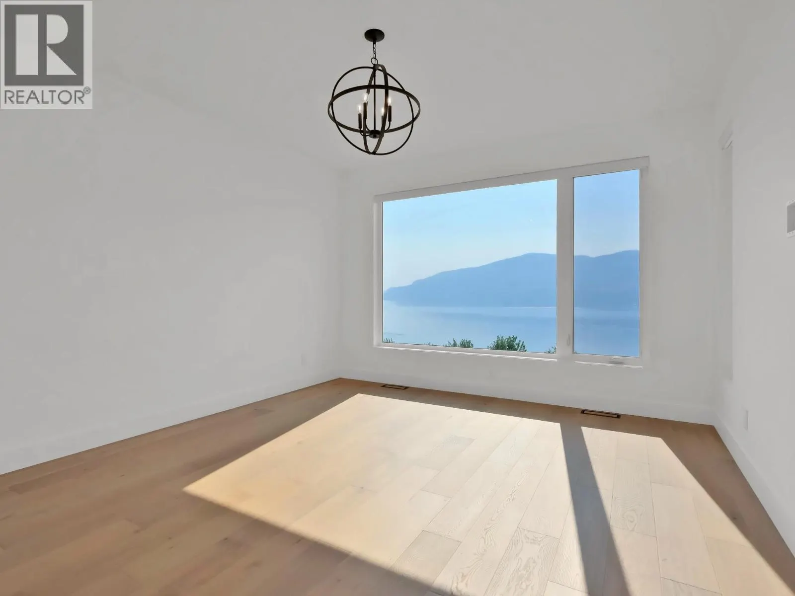 9201 Okanagan Centre Road W Unit# 10