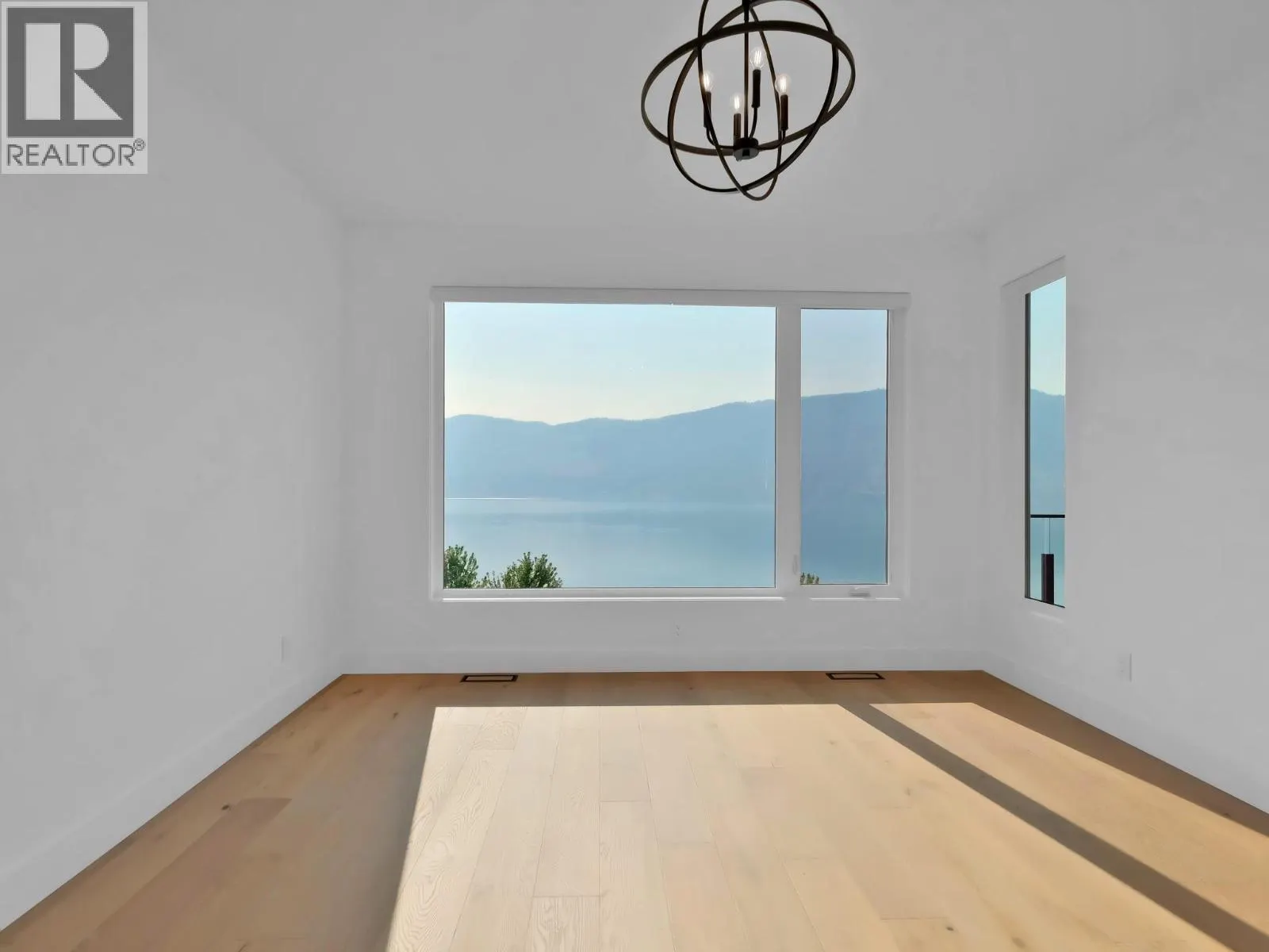 9201 Okanagan Centre Road W Unit# 10