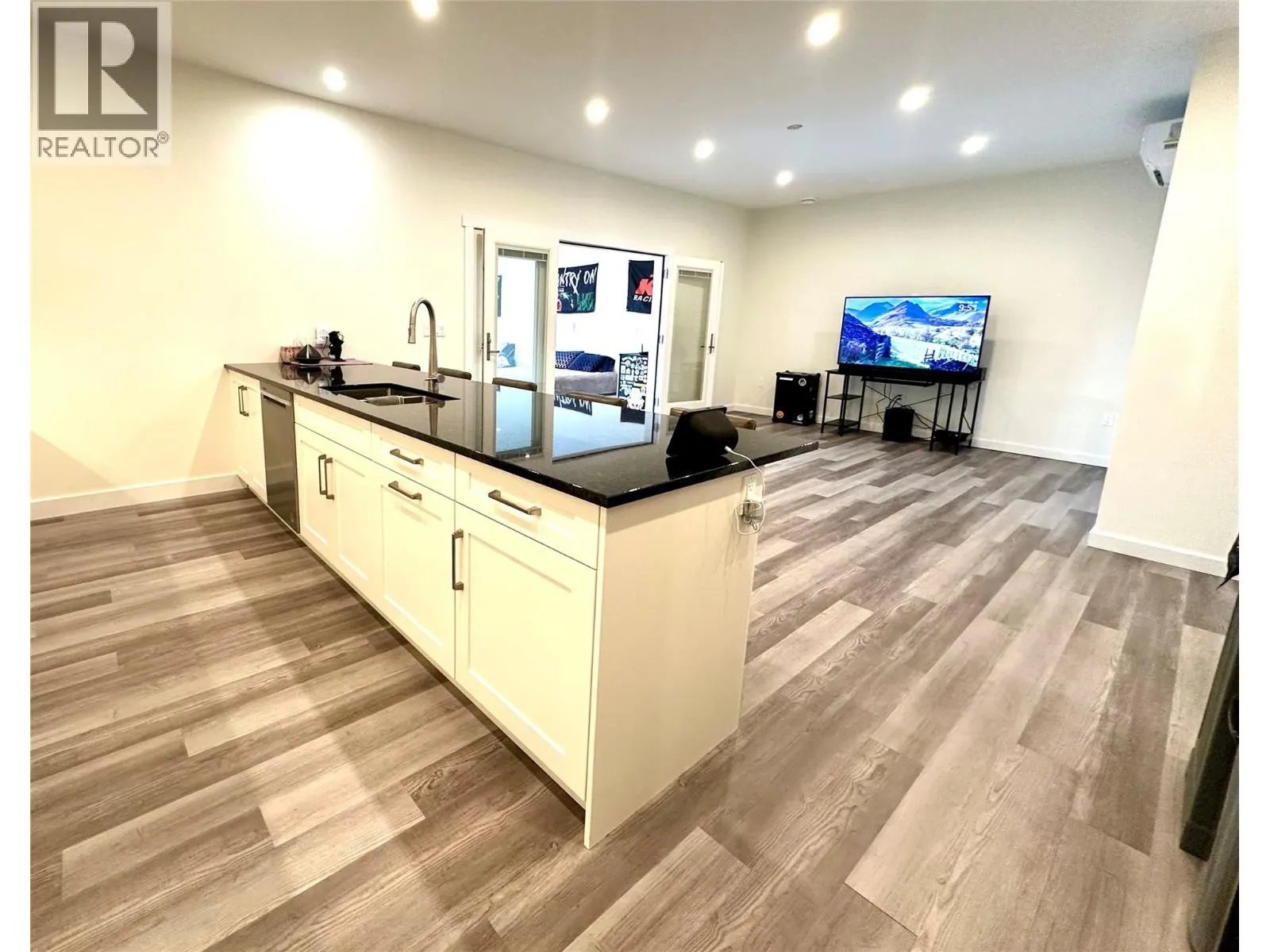 3111/3211 1240 Powerhouse Road