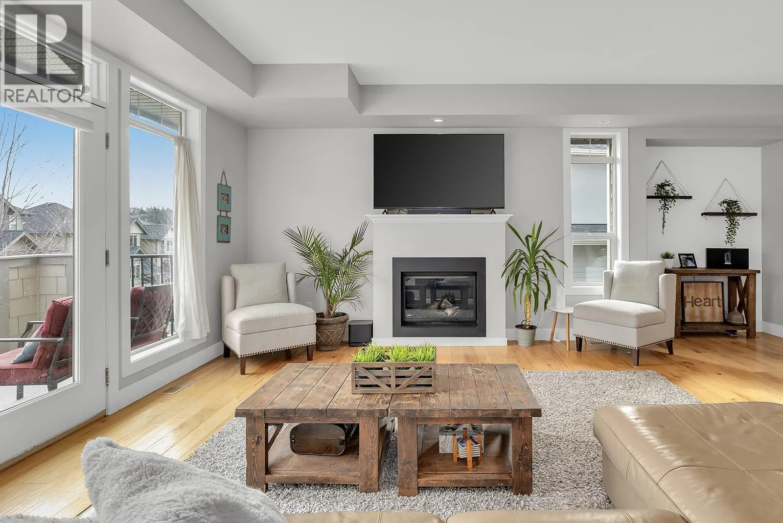 1865 Begbie Road Unit# 7