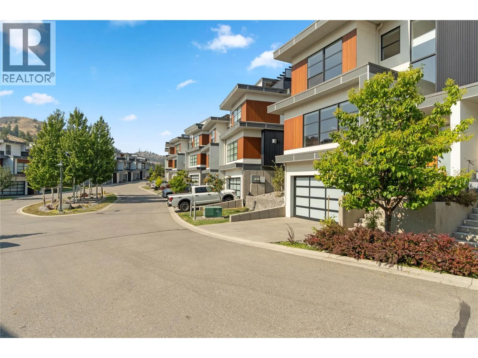 1395 PRAIRIE ROSE Drive Unit# 24