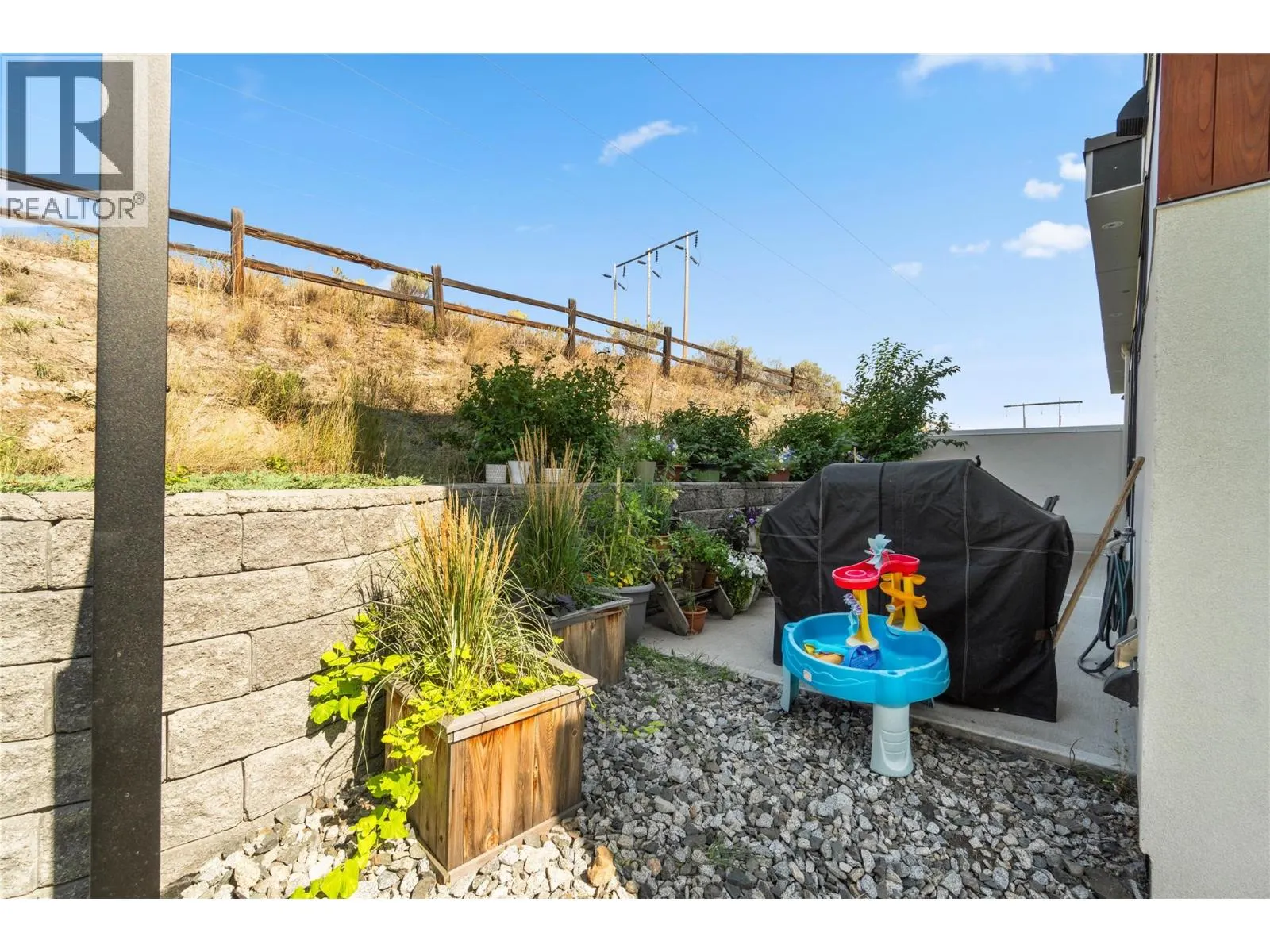 1395 PRAIRIE ROSE Drive Unit# 24