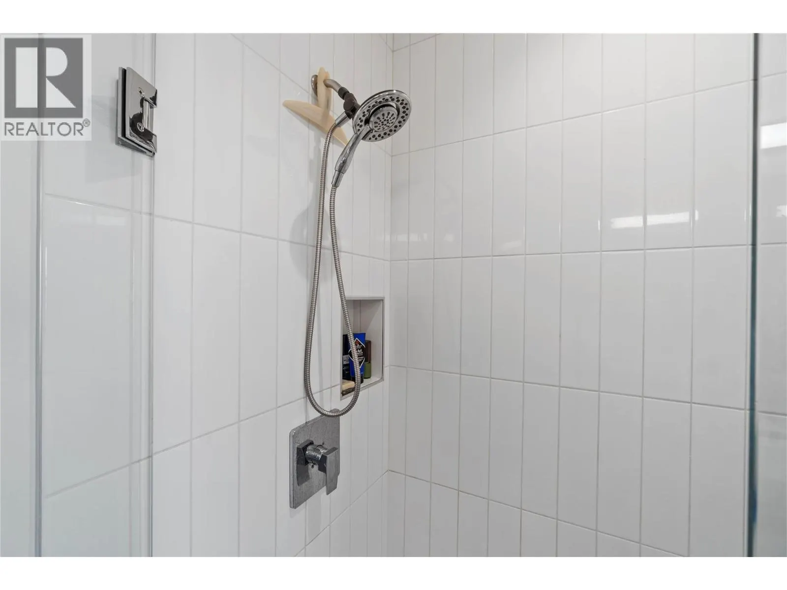 1395 PRAIRIE ROSE Drive Unit# 24
