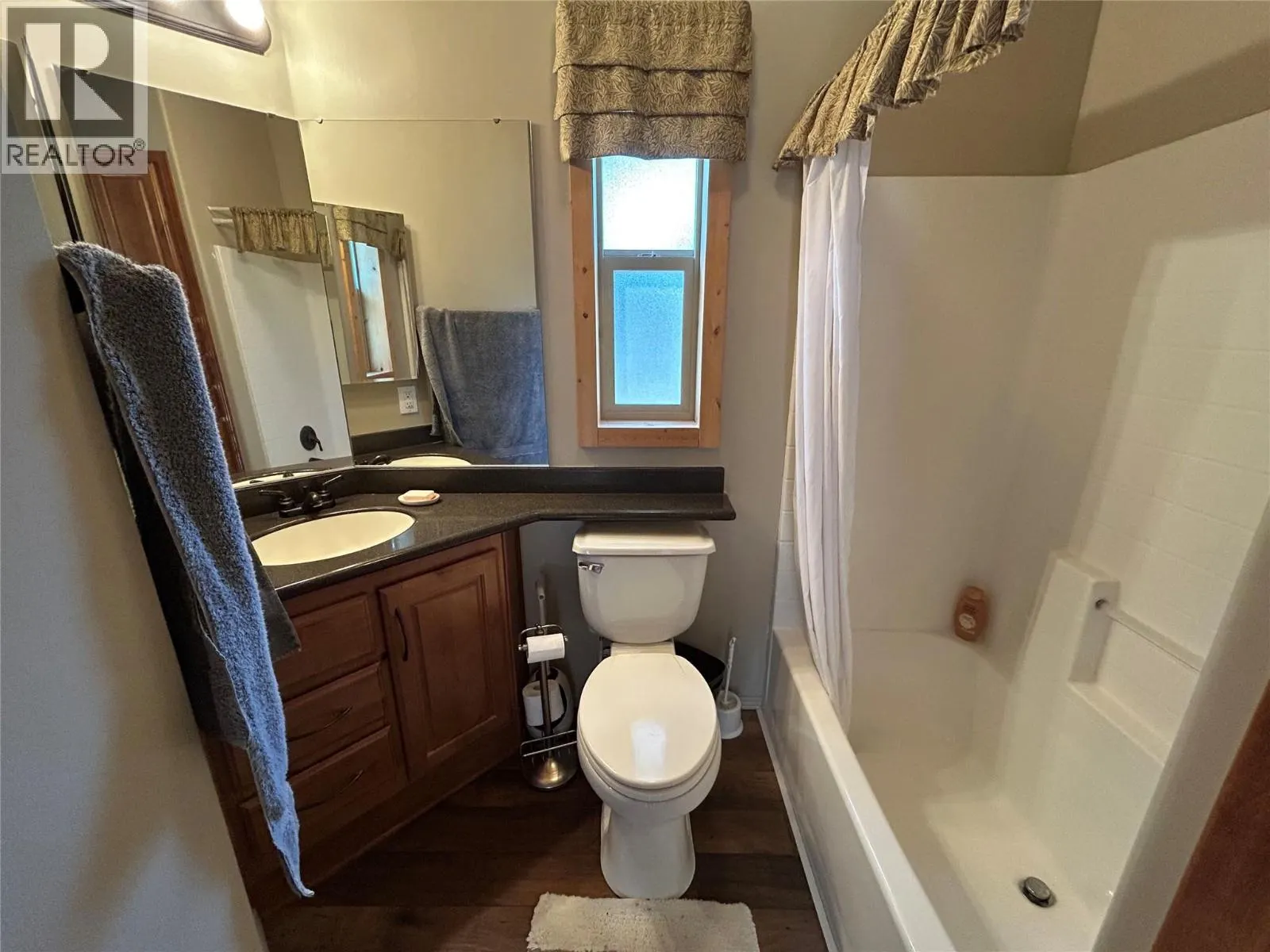 4835 Paradise Valley Drive Unit# 33