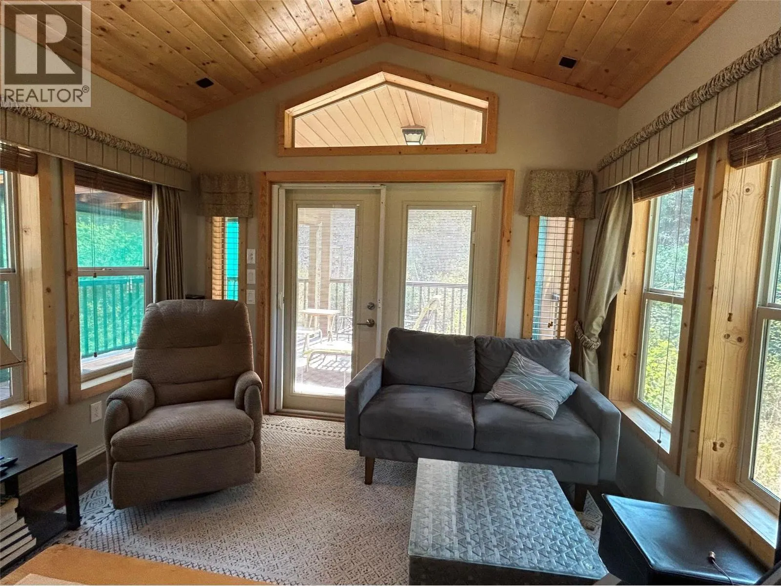 4835 Paradise Valley Drive Unit# 33