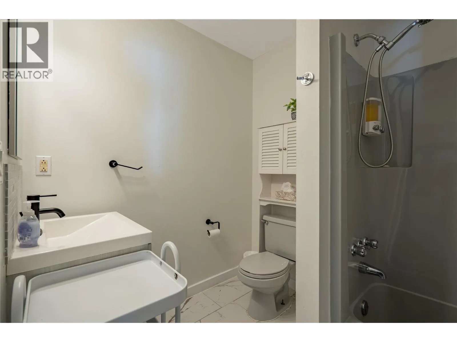 7375 Porcupine Road Unit# B6 Lot# 13