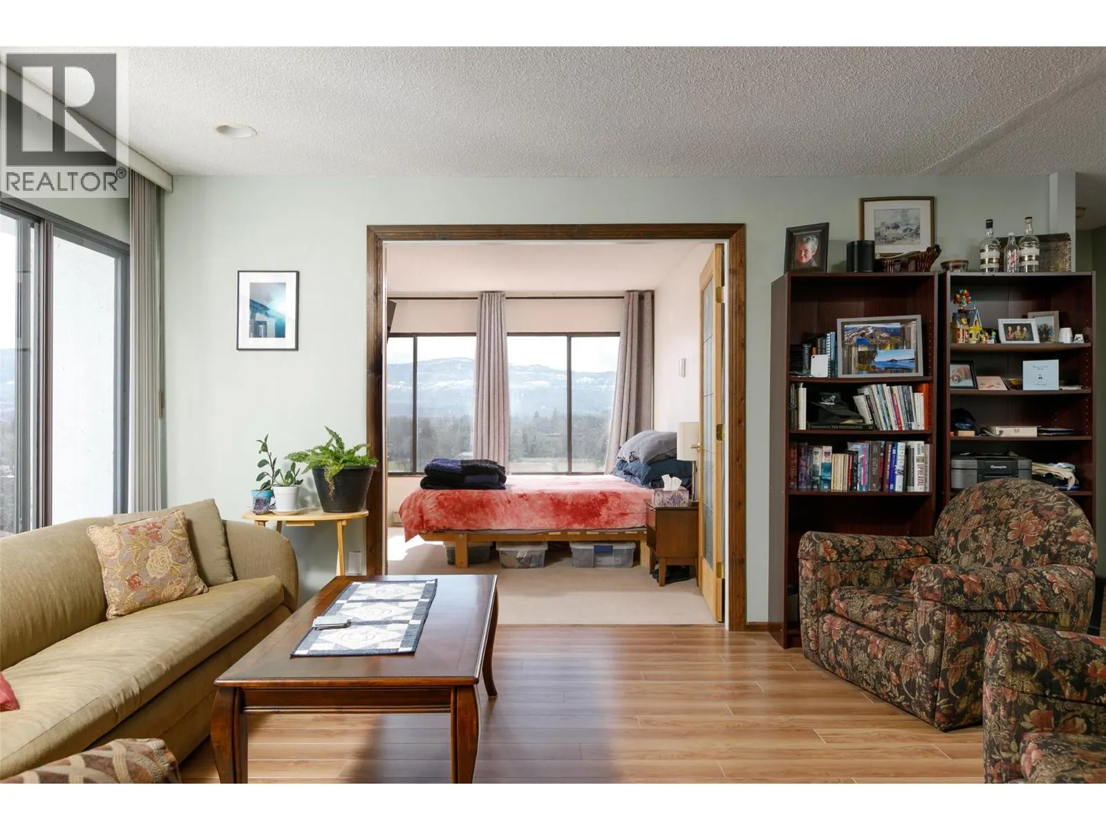 737 Leon Avenue Unit# 807
