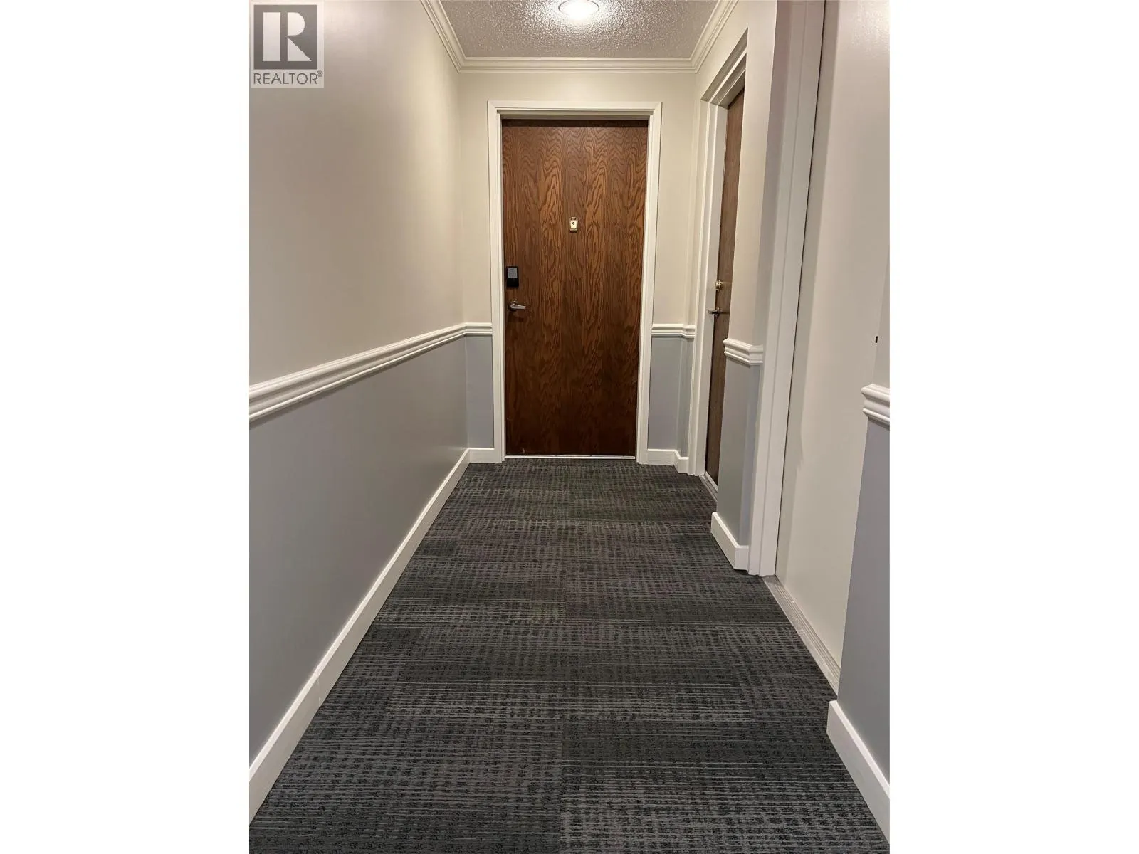 737 Leon Avenue Unit# 807