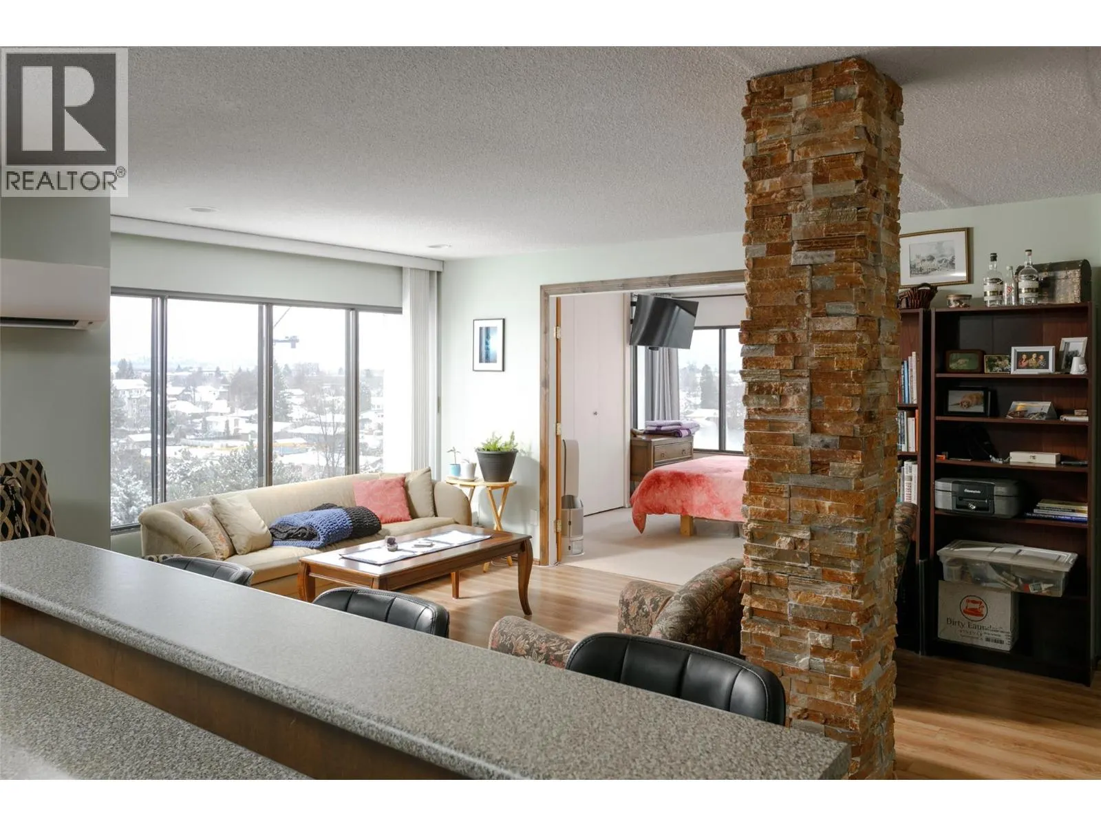 737 Leon Avenue Unit# 807