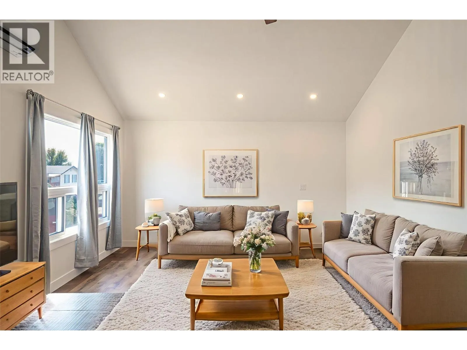 1881 Boucherie Road Unit# 64