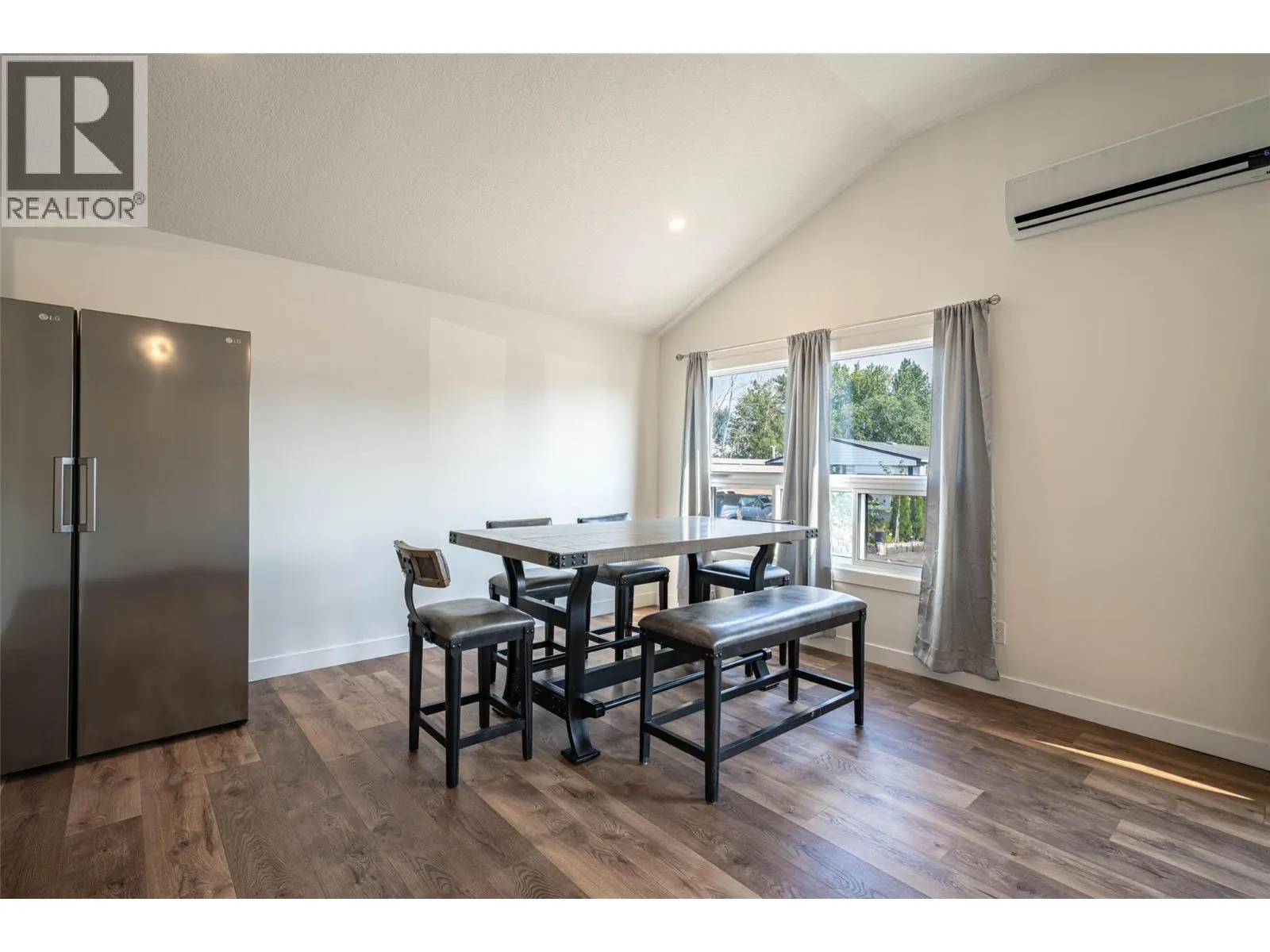 1881 Boucherie Road Unit# 64