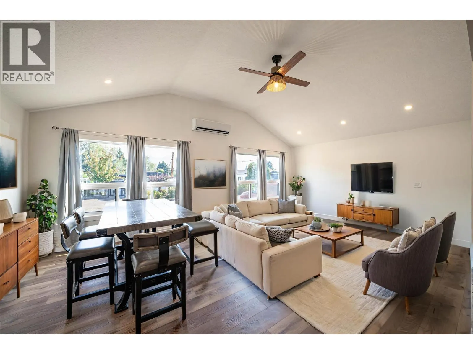 1881 Boucherie Road Unit# 64