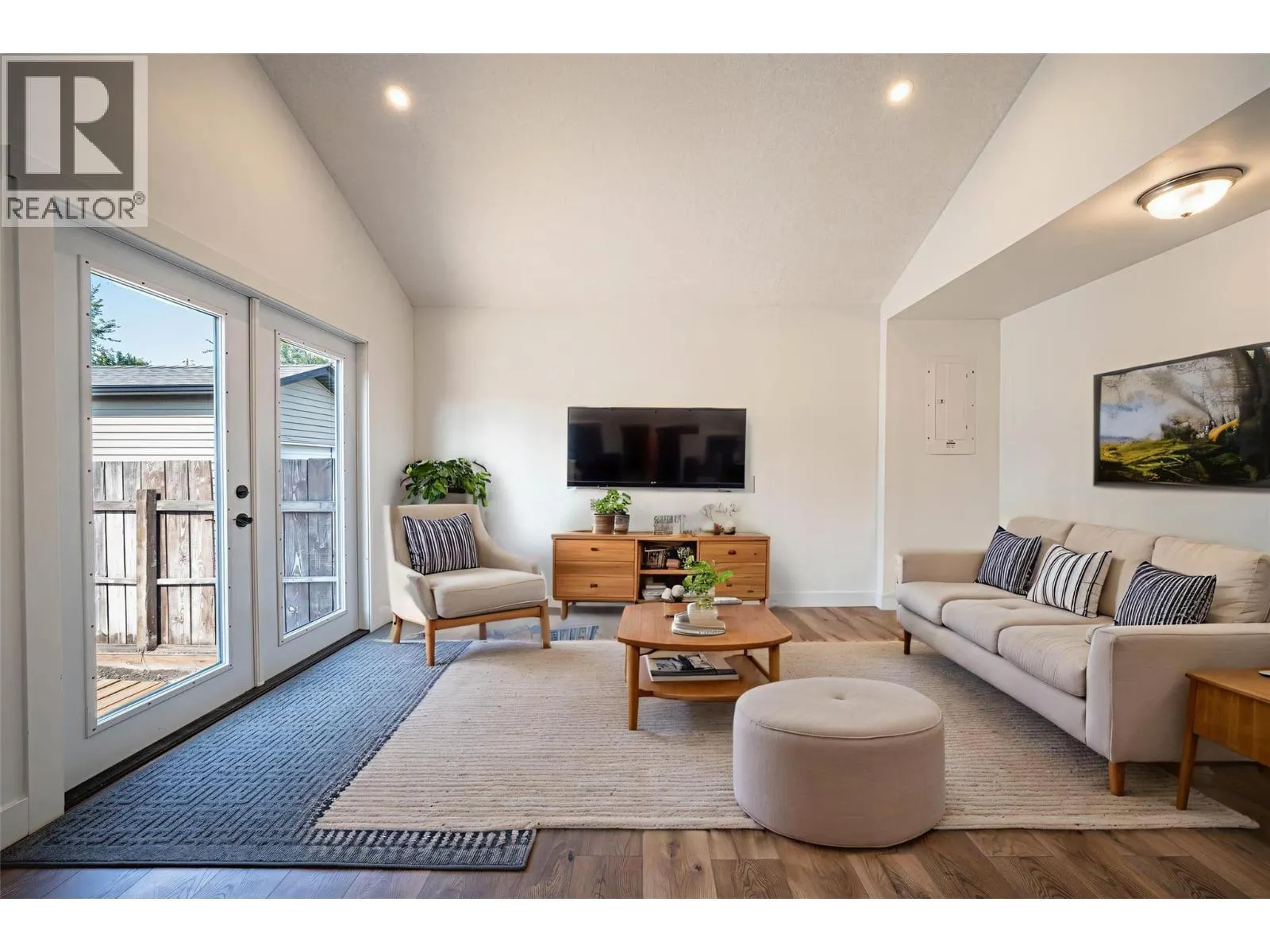 1881 Boucherie Road Unit# 64